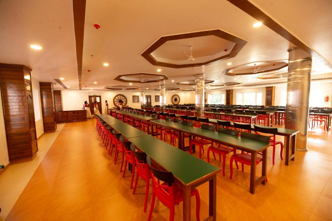 Hotel Guruvayur Darshan Екстер'єр фото