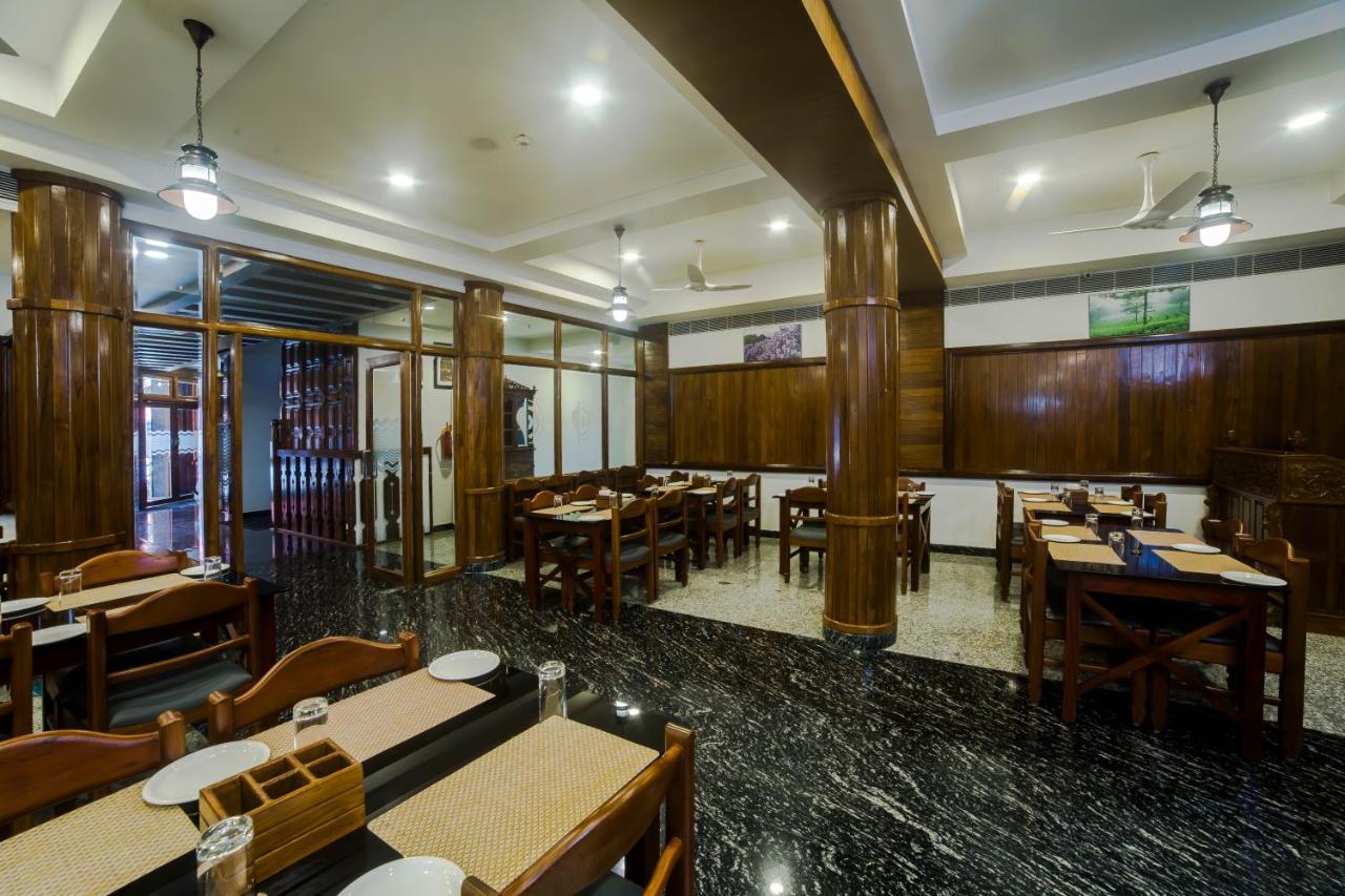 Hotel Guruvayur Darshan Екстер'єр фото