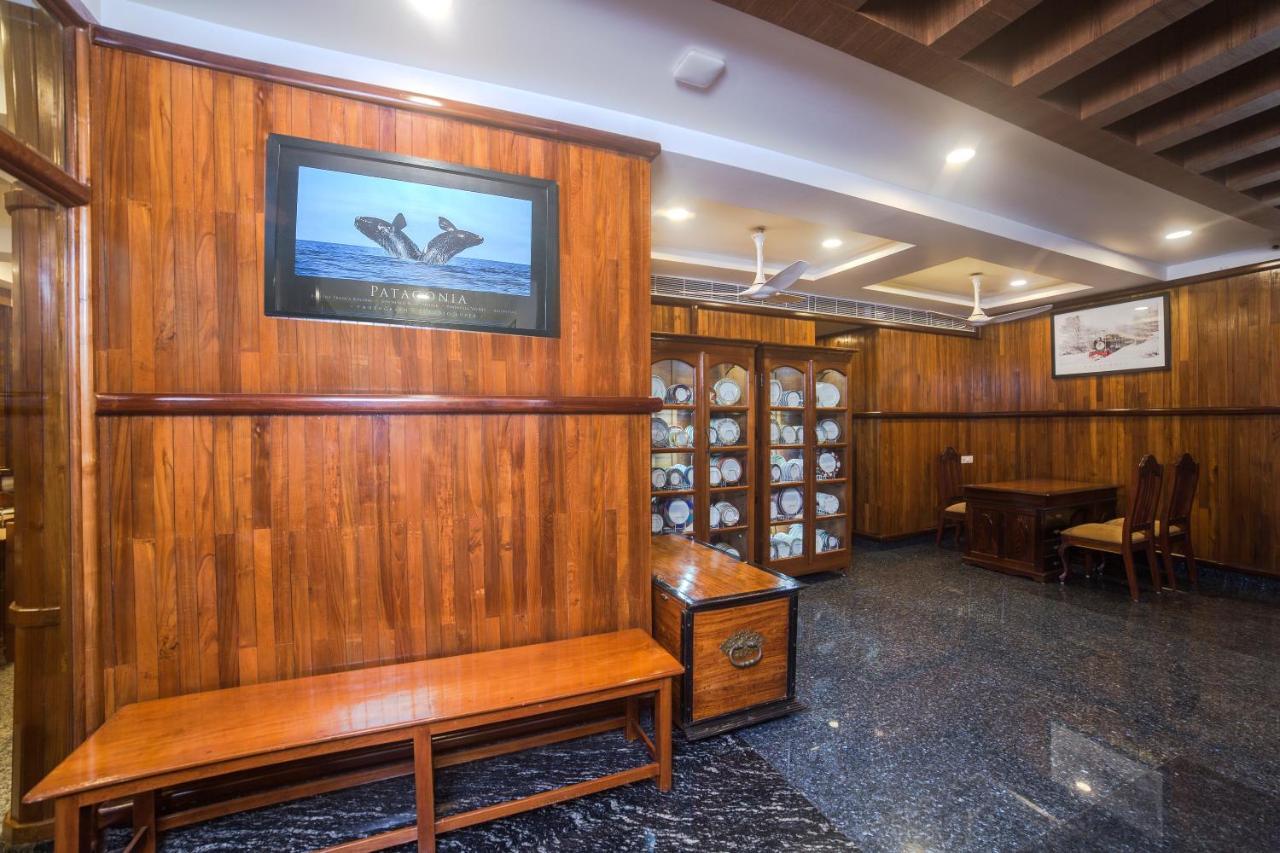 Hotel Guruvayur Darshan Екстер'єр фото