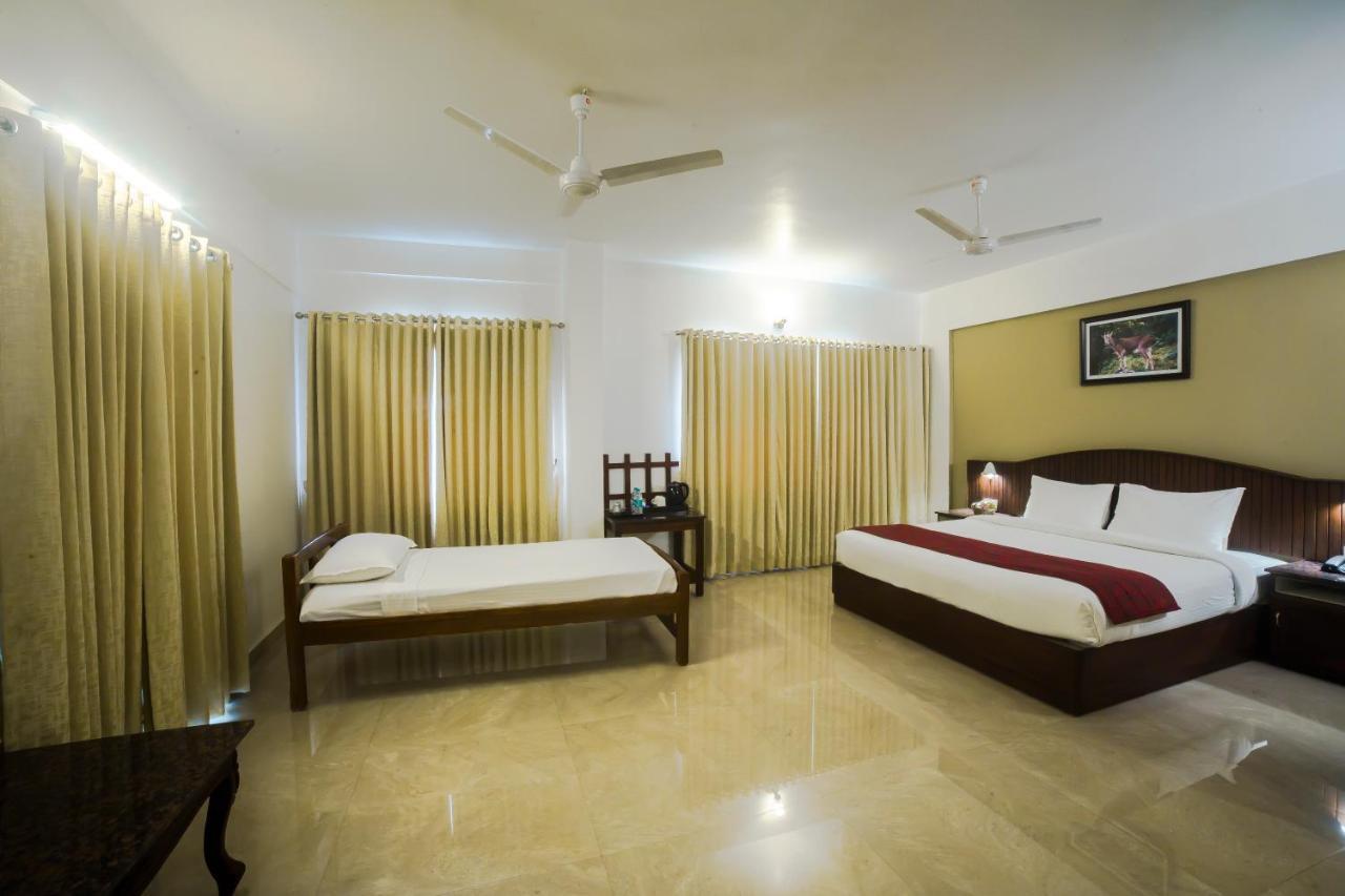 Hotel Guruvayur Darshan Екстер'єр фото