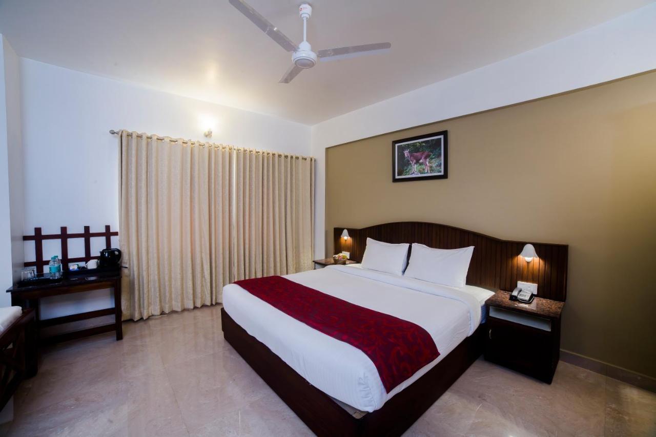 Hotel Guruvayur Darshan Екстер'єр фото
