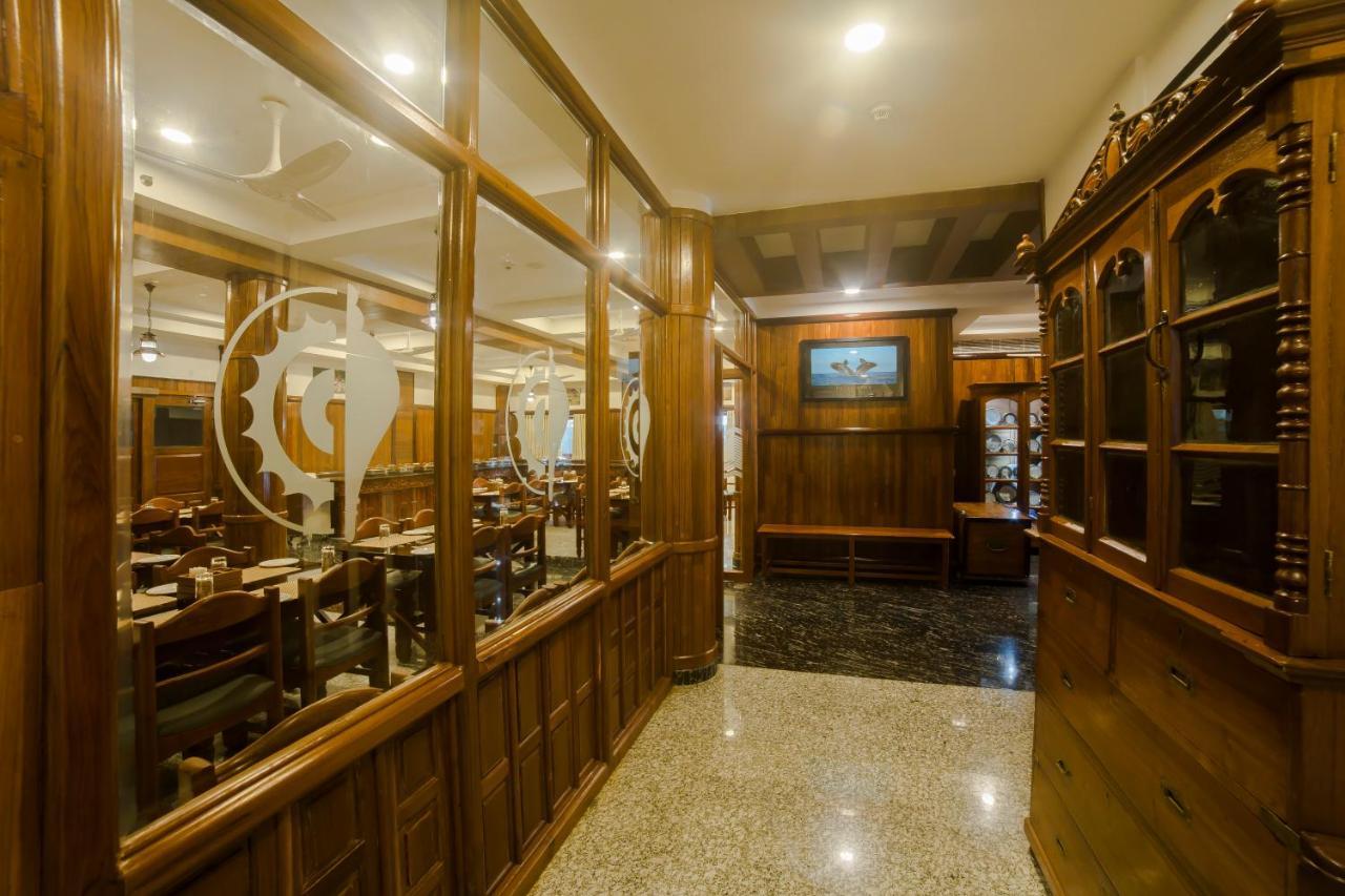 Hotel Guruvayur Darshan Екстер'єр фото