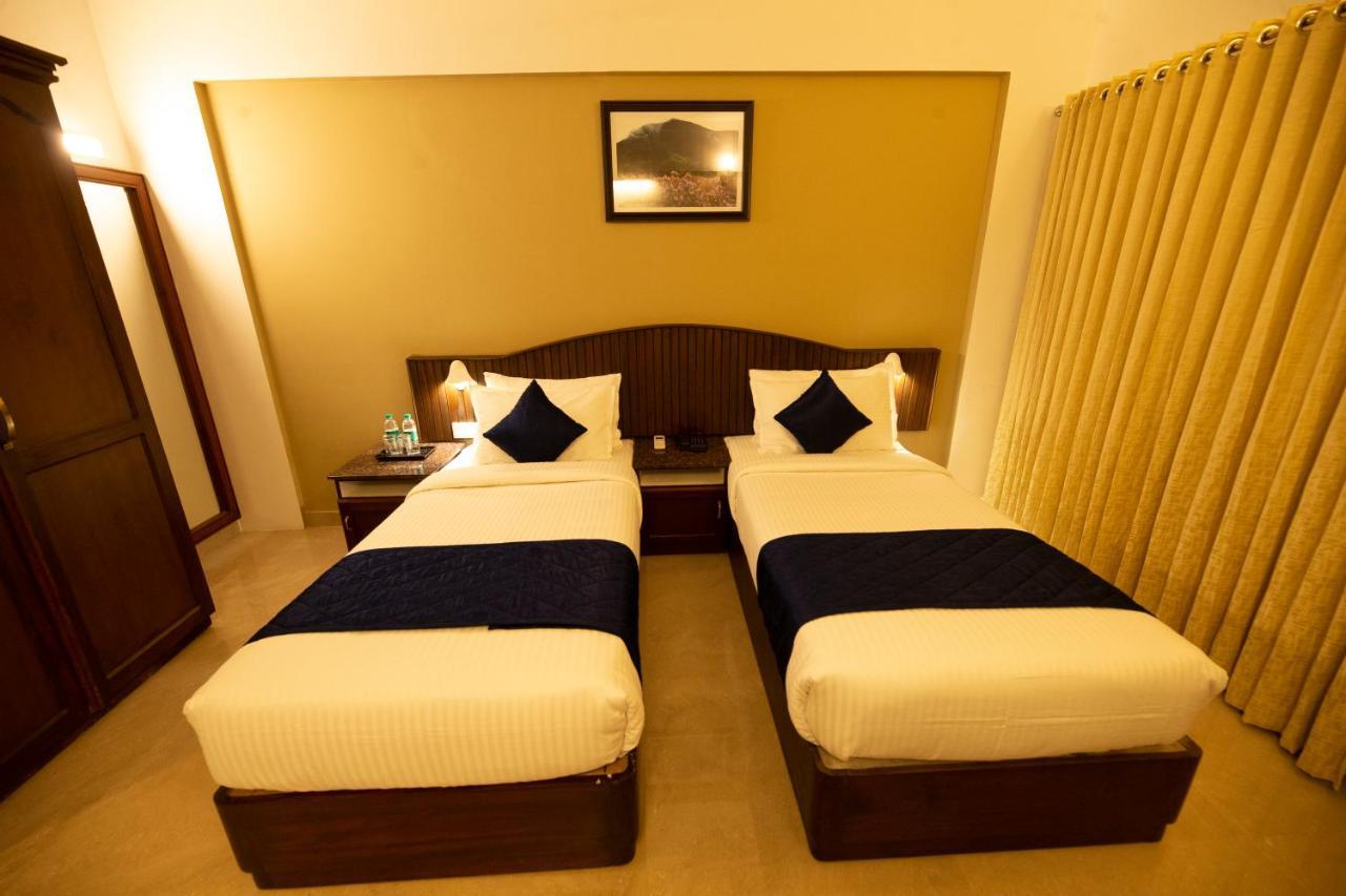 Hotel Guruvayur Darshan Екстер'єр фото